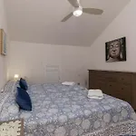 Castle Harbour 2 Bed Duplex *