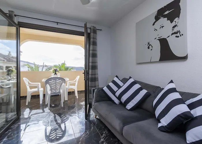 Apartamento Castle Harbour 2 Bed Duplex Los Cristianos (Tenerife)