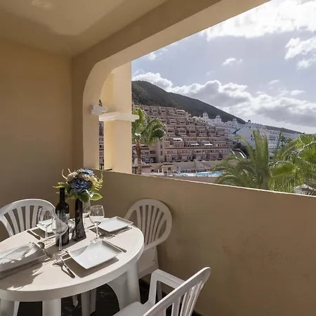 Castle Harbour 2 Bed Duplex Los Cristianos (Tenerife)