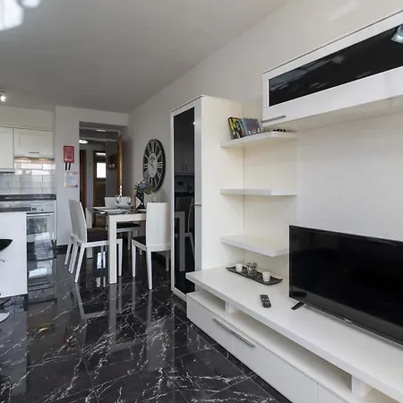 Castle Harbour 2 Bed Duplex
