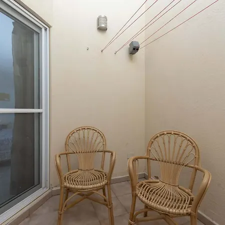 Castle Harbour 2 Bed Duplex Los Cristianos (Tenerife)