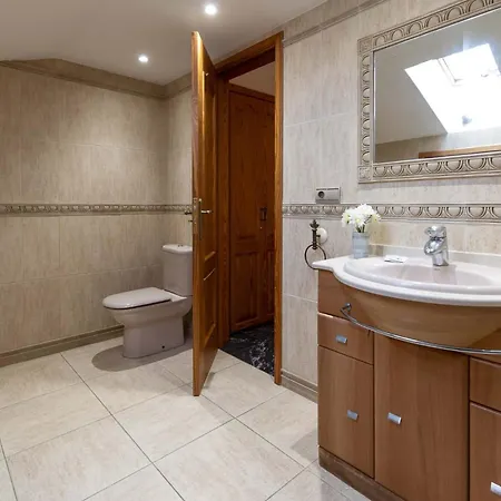 Castle Harbour 2 Bed Duplex * Los Cristianos (Tenerife)