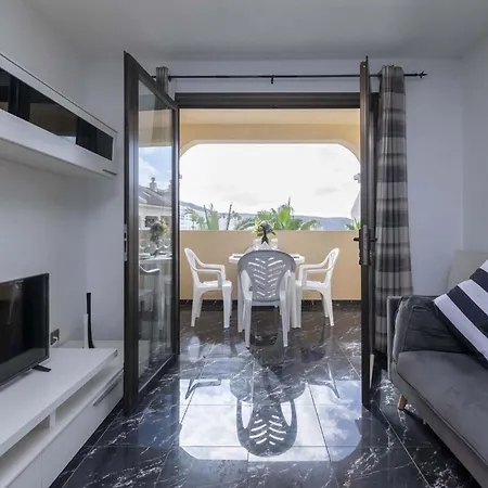Castle Harbour 2 Bed Duplex 洛斯克里斯蒂亚诺斯