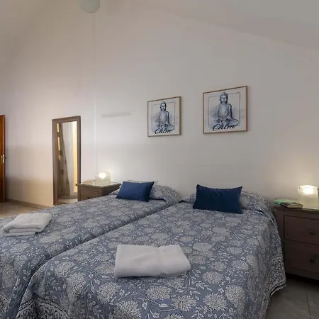 Castle Harbour 2 Bed Duplex 洛斯克里斯蒂亚诺斯